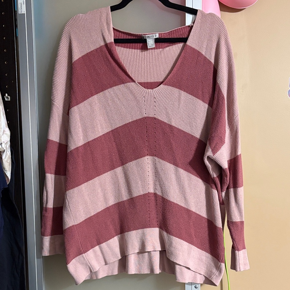 Striped V-Neck Sweater - Pink stripes